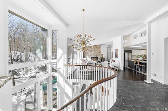 150 N Healy Avenue, Hartsdale, NY 10530