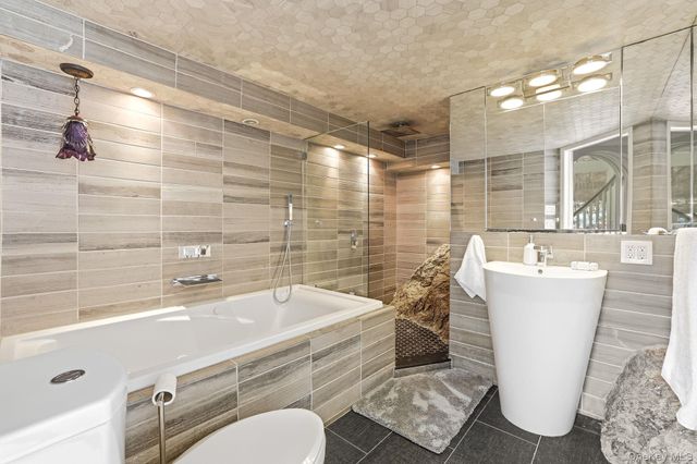 150 N Healy Avenue, Hartsdale, NY 10530