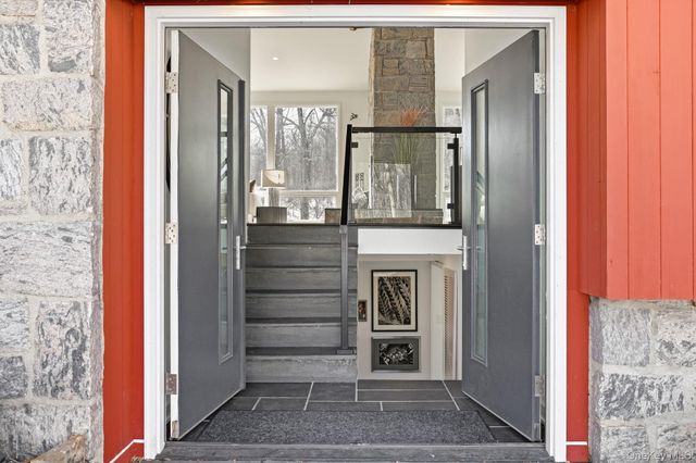 150 N Healy Avenue, Hartsdale, NY 10530