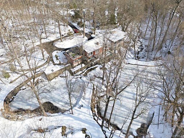 150 N Healy Avenue, Hartsdale, NY 10530