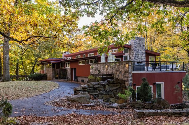 150 N Healy Avenue, Hartsdale, NY 10530