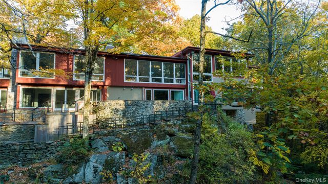 150 N Healy Avenue, Hartsdale, NY 10530