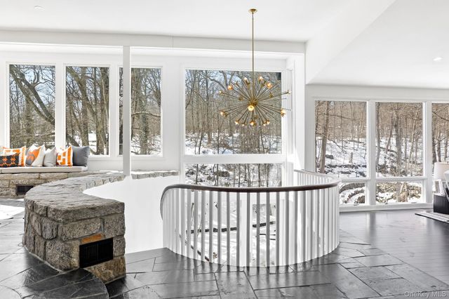 150 N Healy Avenue, Hartsdale, NY 10530