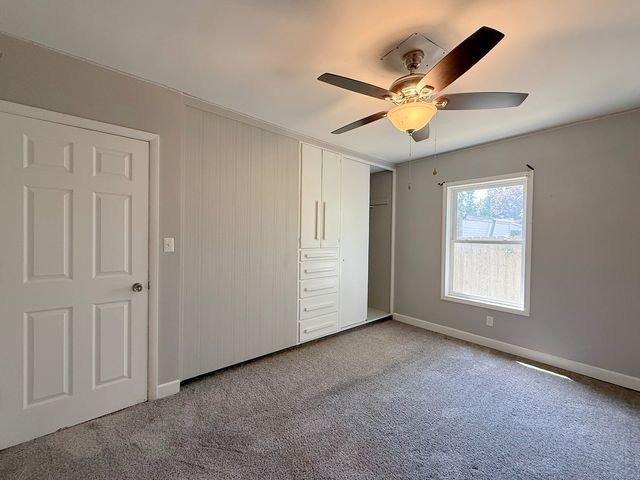 2816 Washington Street, Davenport, IA 52804