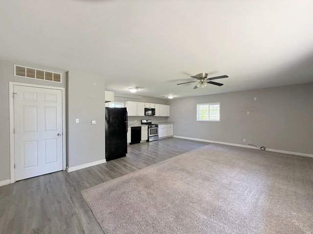 2816 Washington Street, Davenport, IA 52804