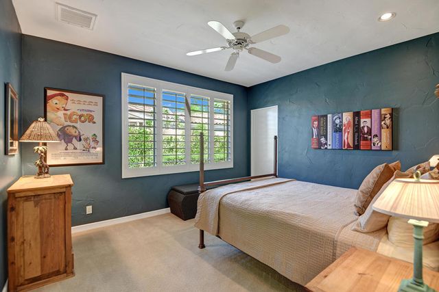 383 Desert Holly Drive, Palm Desert, CA 92211