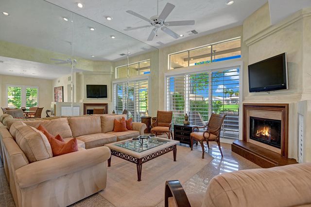 383 Desert Holly Drive, Palm Desert, CA 92211