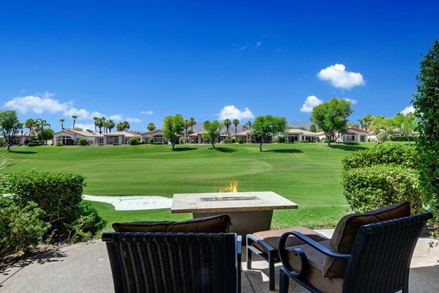 383 Desert Holly Drive, Palm Desert, CA 92211