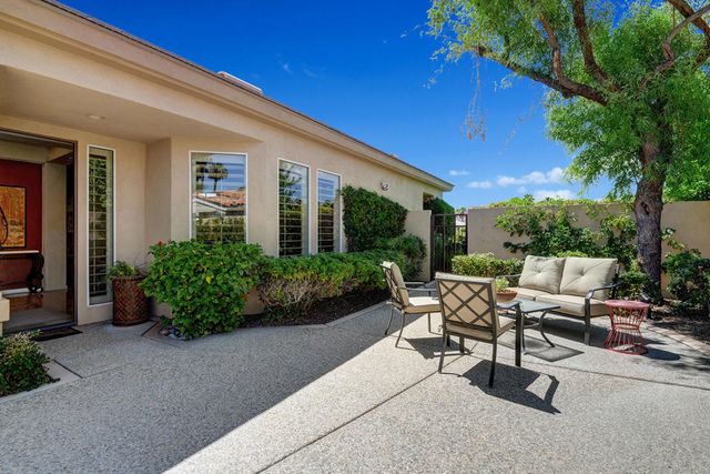 383 Desert Holly Drive, Palm Desert, CA 92211