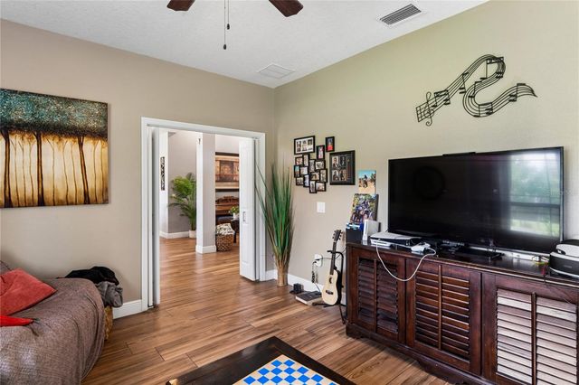 27725 CENTURY OAKS COURT, Dade City, FL 33525