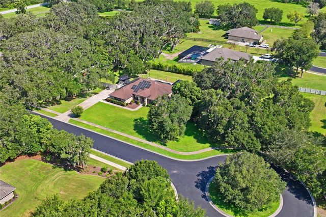 27725 CENTURY OAKS COURT, Dade City, FL 33525