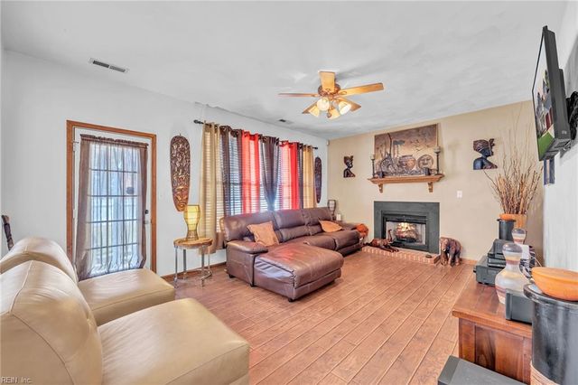 4100 Mayfair WAY, Portsmouth, VA 23703