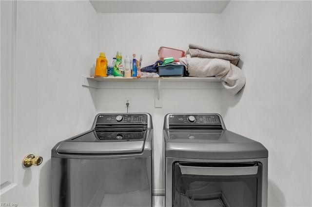 4100 Mayfair WAY, Portsmouth, VA 23703