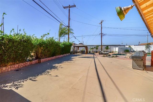 6245 Faust, Lakewood, CA 90713
