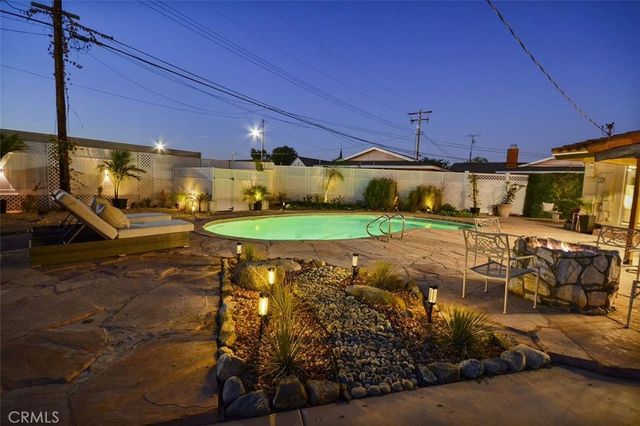 6245 Faust, Lakewood, CA 90713