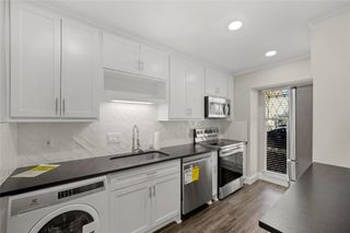 2218 Winrock Boulevard 2218A, Houston, TX 77057