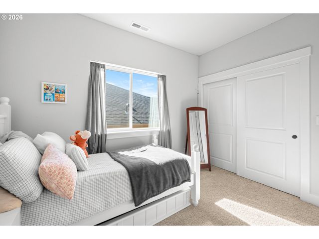 16614 Sw BOTANY BAY Ln, Tigard, OR 97224