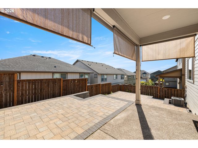 16614 Sw BOTANY BAY Ln, Tigard, OR 97224