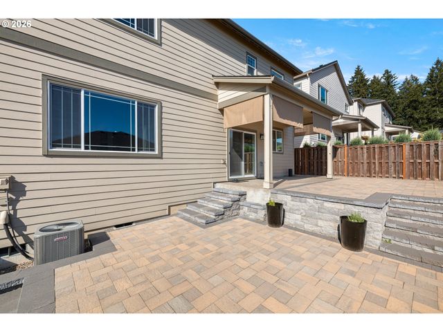 16614 Sw BOTANY BAY Ln, Tigard, OR 97224
