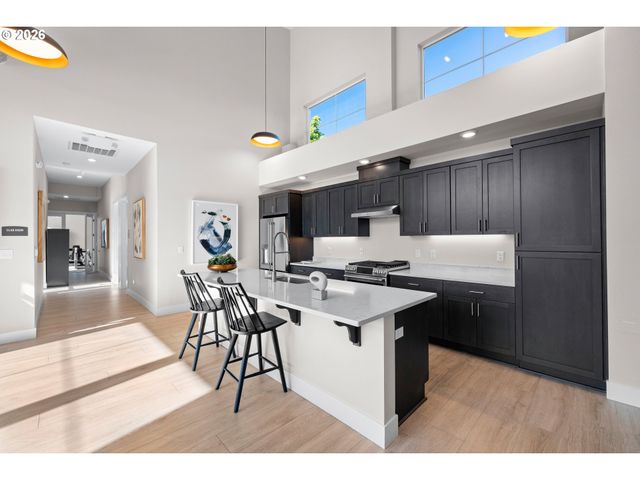 16614 Sw BOTANY BAY Ln, Tigard, OR 97224