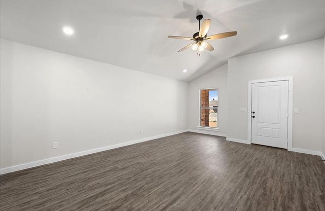 2138 Langford Avenue, Lubbock, TX 79407