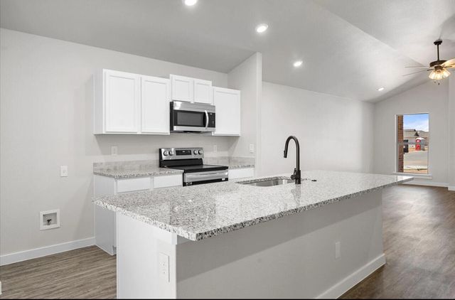 2138 Langford Avenue, Lubbock, TX 79407