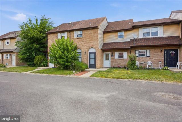 243 LA CASCATA TNHS, Clementon, NJ 08021