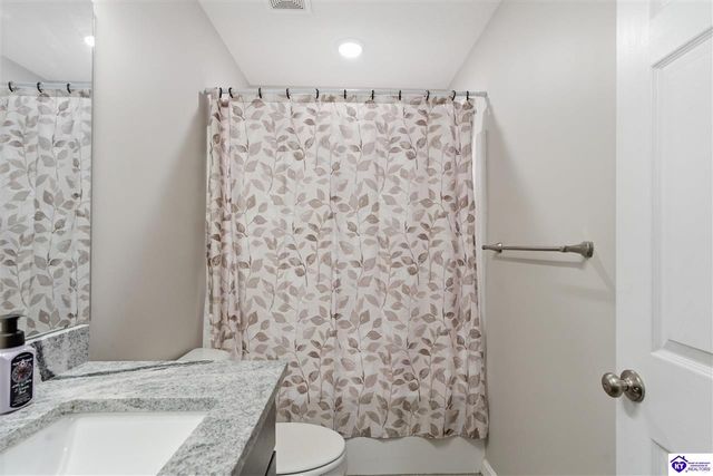 110 Ridge Pole Road, Brandenburg, KY 40108