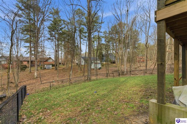 110 Ridge Pole Road, Brandenburg, KY 40108