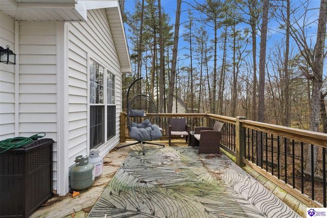 110 Ridge Pole Road, Brandenburg, KY 40108