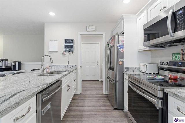 110 Ridge Pole Road, Brandenburg, KY 40108