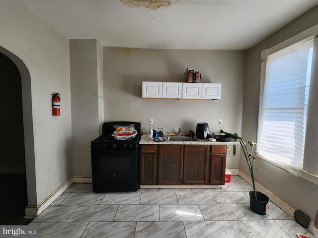 2311 SIDNEY AVE, Baltimore, MD 21230