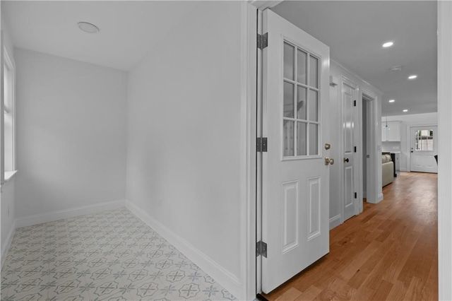 34 East Bowery Street, Newport, RI 02840