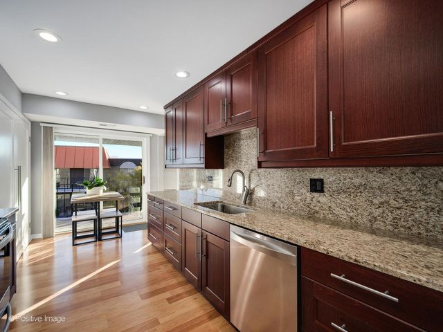 4901 Golf Road 407, Skokie, IL 60077