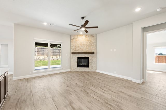 3421 Nightingale Lane, Midlothian, TX 76065