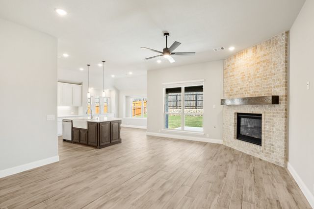 3421 Nightingale Lane, Midlothian, TX 76065