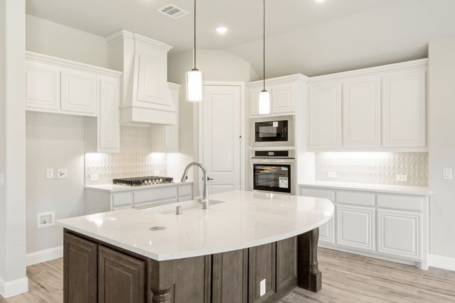 3421 Nightingale Lane, Midlothian, TX 76065