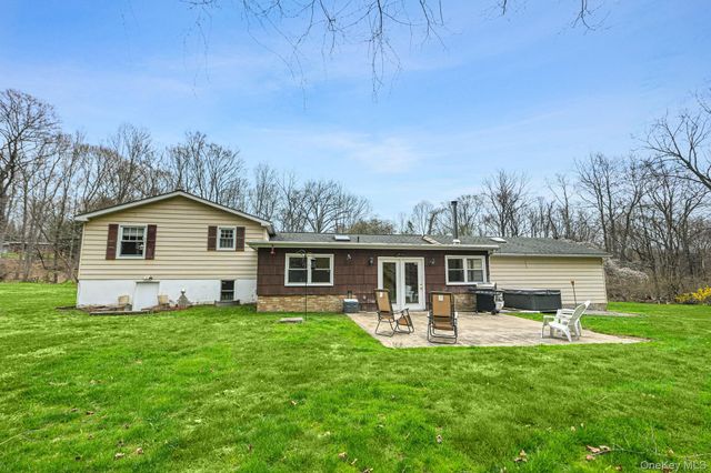 77 Hill Street, Mahopac, NY 10541