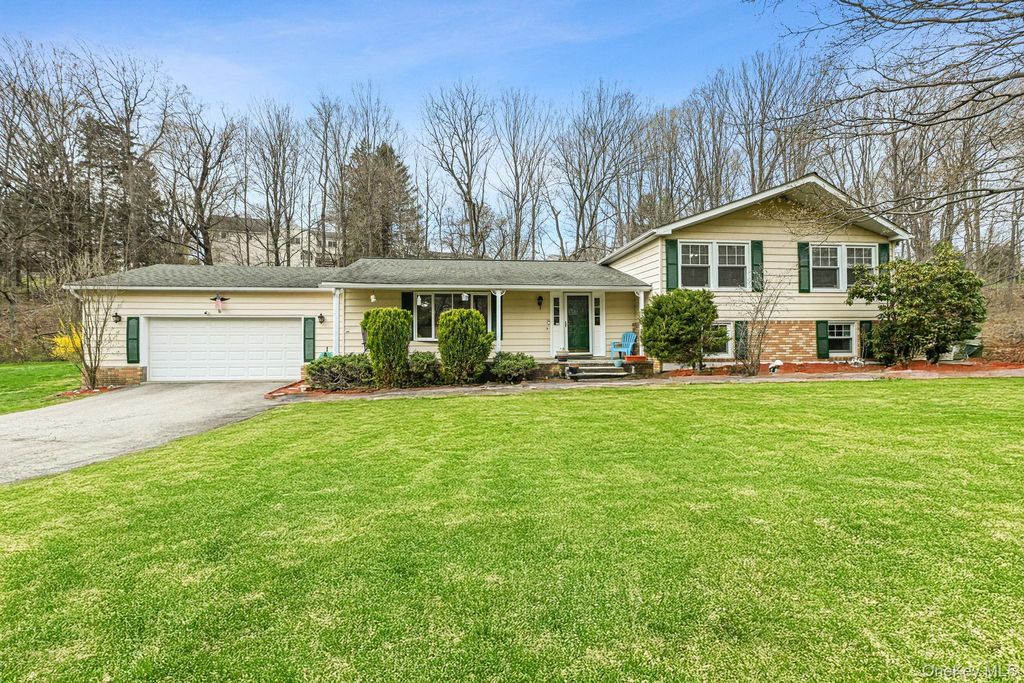 77 Hill Street, Mahopac, NY 10541