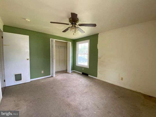 92 ELMER ST, Franklinville, NJ 08322