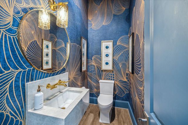 313 Royale Heights Lane, Houston, TX 77024