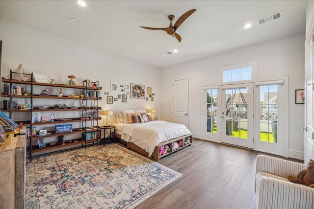 313 Royale Heights Lane, Houston, TX 77024