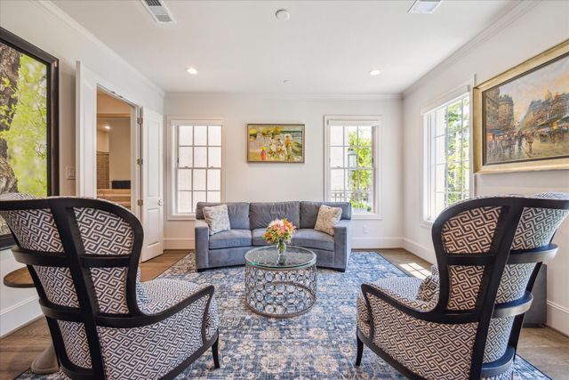 313 Royale Heights Lane, Houston, TX 77024