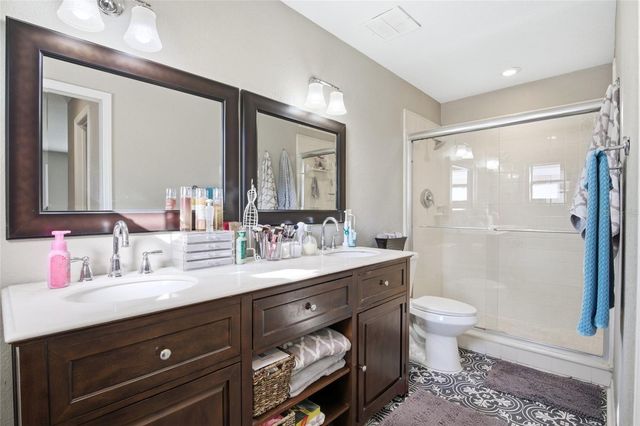 7438 BURNWAY DRIVE, Orlando, FL 32819