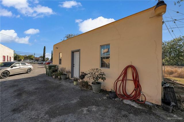 1607 Main W Street, Rio Grande City, TX 78582