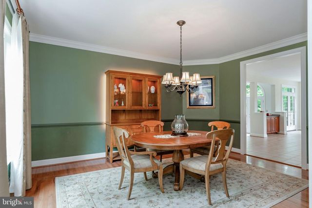 3364 LOGSTONE DR, Triangle, VA 22172