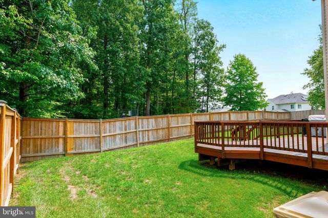 3364 LOGSTONE DR, Triangle, VA 22172