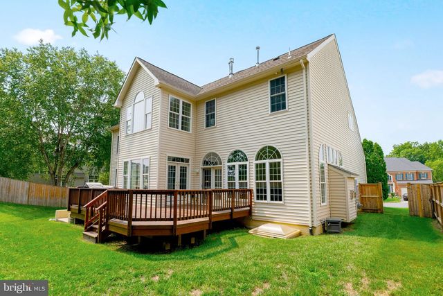 3364 LOGSTONE DR, Triangle, VA 22172