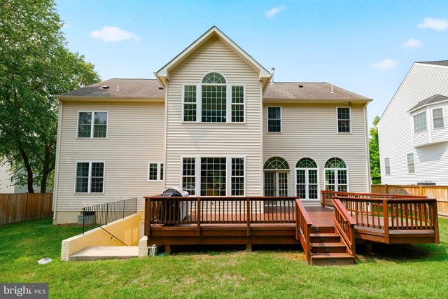3364 LOGSTONE DR, Triangle, VA 22172