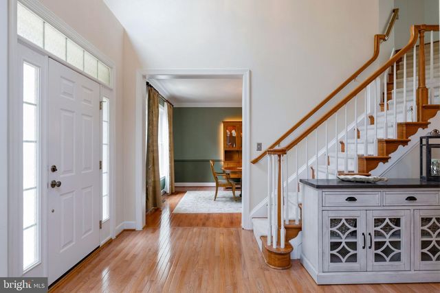 3364 LOGSTONE DR, Triangle, VA 22172